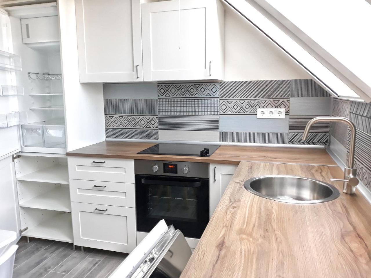Cosy Holiday Apartment Кестели Екстериор снимка